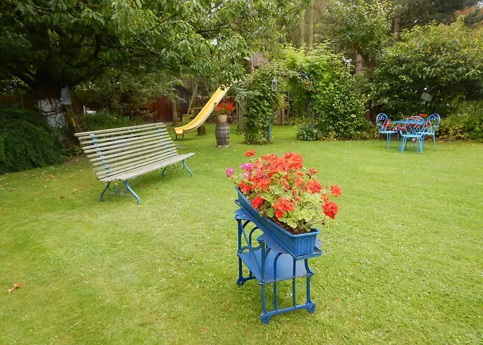 La Chrysalide מונס